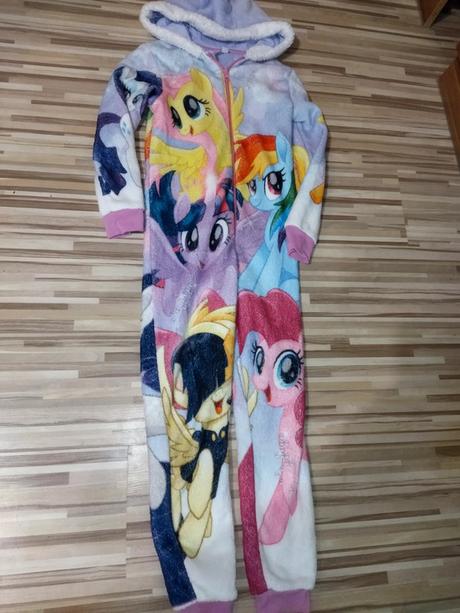 Flees overal s poníky, my little pony 134/140, 134