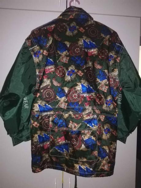 Bunda everest vel.42/44, 42