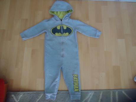 Teplákový overal, 98