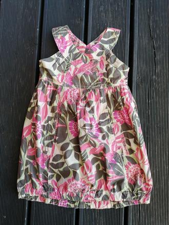 Balonové šaty, next,110