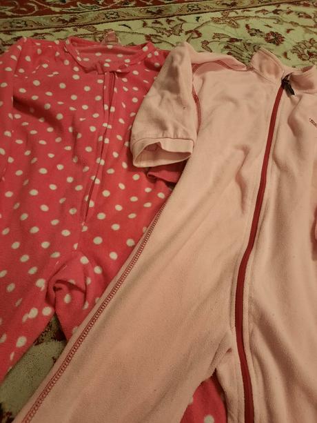 2x fleecový overal, 104