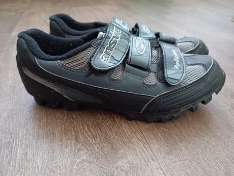 Boty na kolo answer, vel. 40 (6 1/2), 40