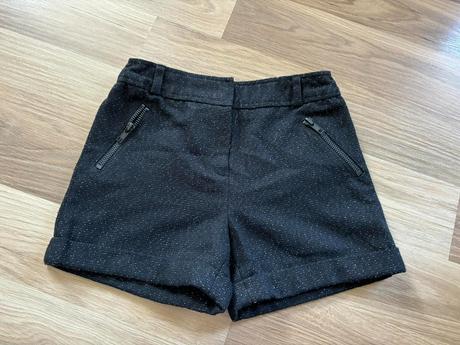 Šortky, f&f,134