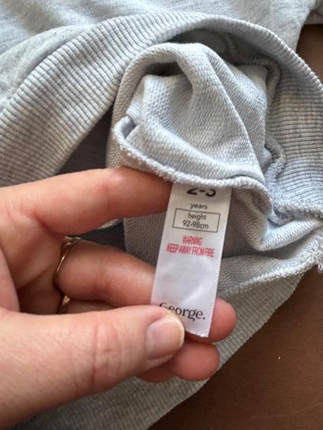 K1/ mikina šedá - v.2/3 roky, george,98