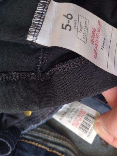 2 dívčí rifle, 110