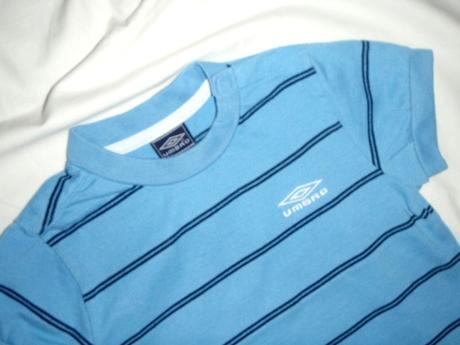 Krásné modré značkové tričko, umbro,86