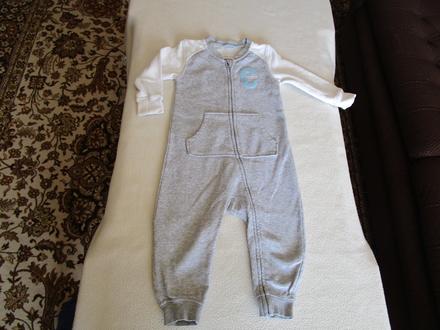 Sv. šedá tepláková kombinéza, zapínání na zip,v.74, lupilu