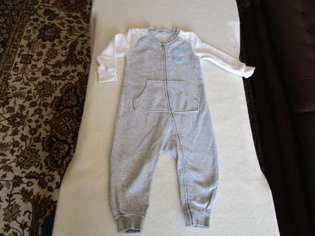 Sv. šedá tepláková kombinéza, zapínání na zip,v.74, lupilu