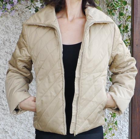 Prosivana bunda velbloudi barvy, 34