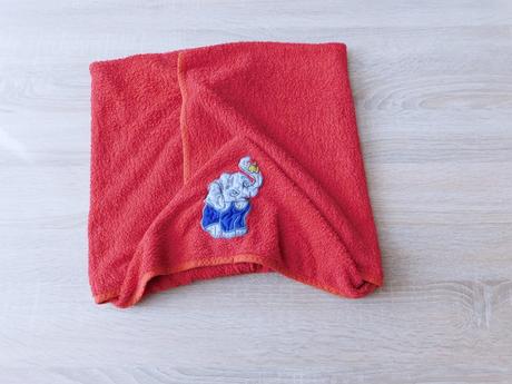 Dětská osuška s kapuckou, 