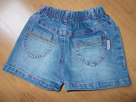 Džínové kraťásky, 104