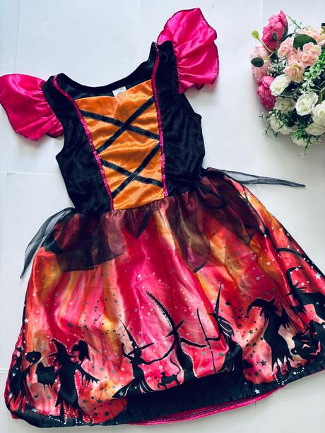 An6/ kostým čarodějka- v.5/6 let,