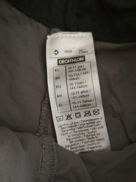 Turistické kalhoty/kraťasy s odepínacími nohavicem, decathlon,140