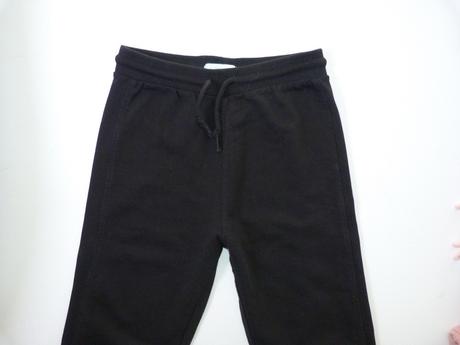 Černé tepláčky vel. 152, mango,152