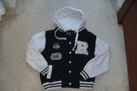 Mikina na lítačku, 146