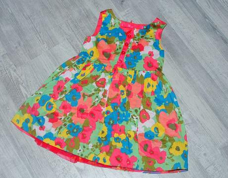 Slavnostní společenské i letní šaty s květy, miniclub,98