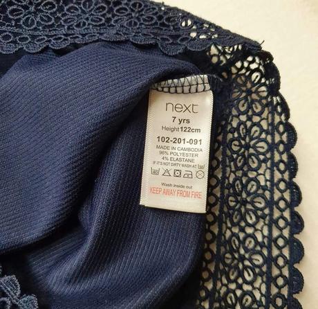 Šaty zdobene krajkou zn.next, next,122