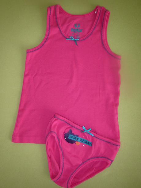 Dívčí košilka/tílko a kalhotky 98/104/110, lupilu,104