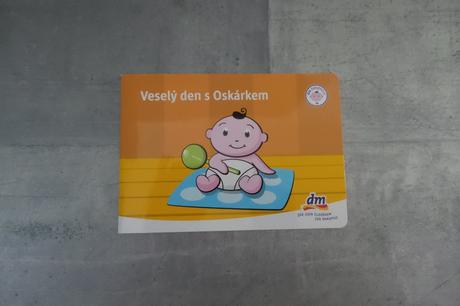 Knížečka z dm,
