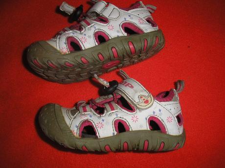 Sandálky vel.22, loap,22