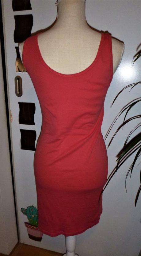 Tílkové šaty na vel.s-m, s