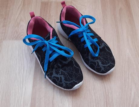 Lehké tenisky vel. 31, 31