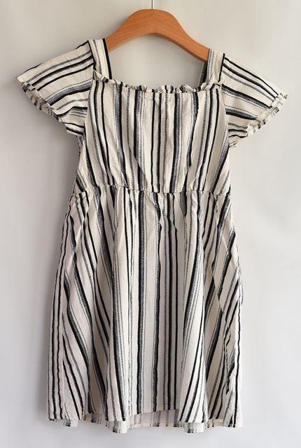 Šaty vel. 8 - 9 let, primark,134