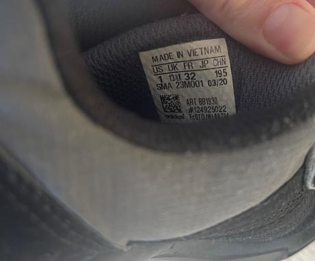 Cerne trekove boty terrex, adidas,32