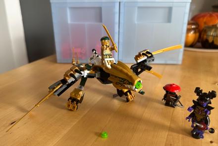 Lego ninjago 70666 zlatý drak,