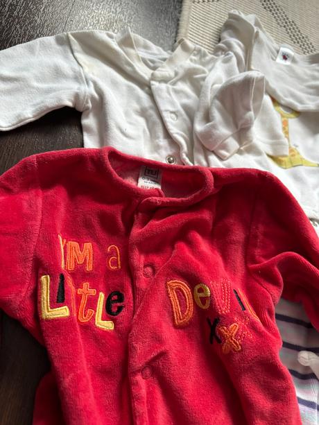 Balíček věcí 0-3 měsíce, 50–62