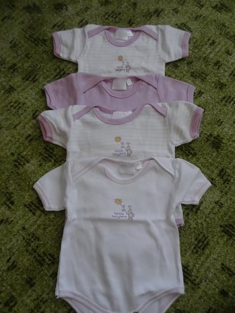 Body s kr. rukávem a overal, 56