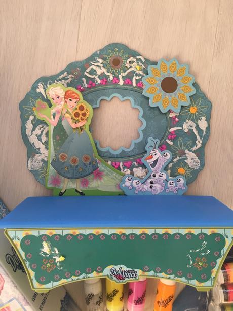 Hračky, tašky frozen,