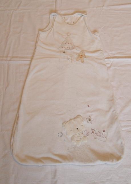 I41	dívčí / chlapecký sametový spací pytel, marks & spencer