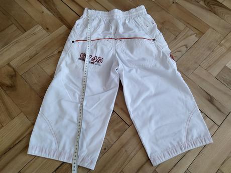 Bílé tříčvrťáky, 110