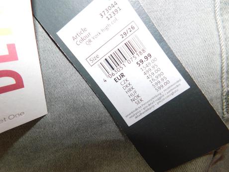 Dámské 7/8 džíny-slim fit-pc 1549,-kč, street one