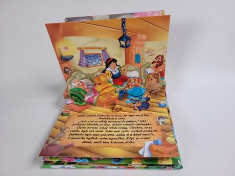 Prostorová kniha "sněhurka", 