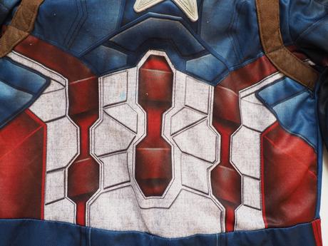 Kostým kapitán amerika vel 140,