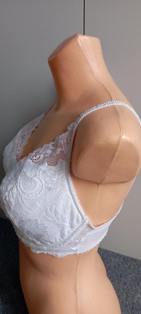 Podprsenka zn."gossard" vel."70g", 75g