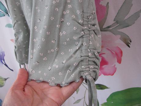 Dívčí kratší řádkované pružné tričko h&m, h&m,140