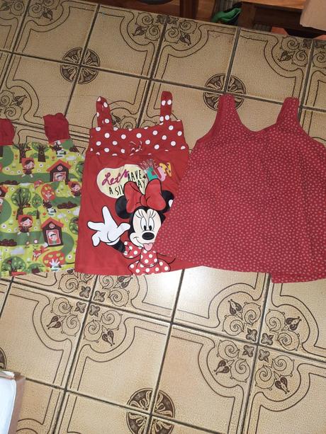 Dívčí trička mix vel. 98 - 104, disney,98