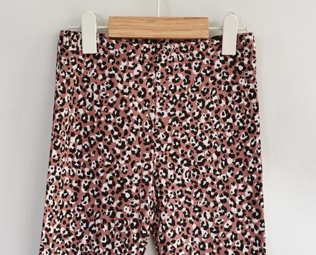 Legíny vel. 7 let, tu,122