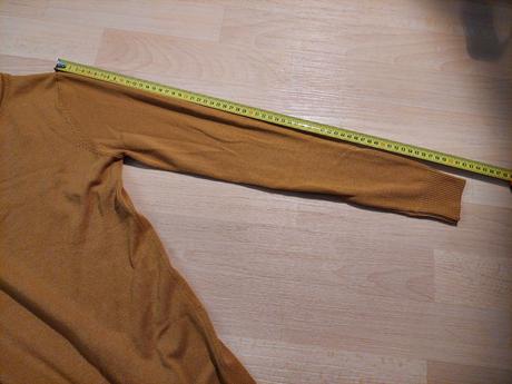 Šaty okrové s dl.rukávem, m