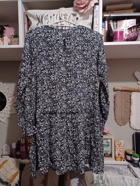 Viskózové šaty s květinami 152/158, reserved,152