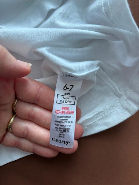 Triko bíle - v.6/7 let, george,122