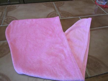 Heboučký růžový turban na vlasy, jako nový, 