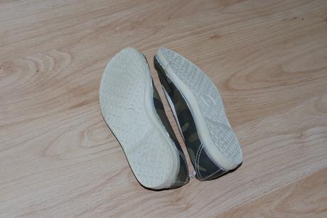 Cvicky maskacove barvy, baťa,29