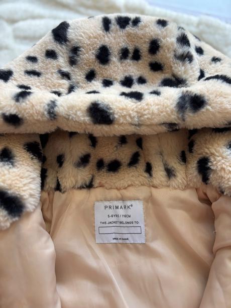 Nádherná bundička chlupatá - v.5/6 let, primark,116