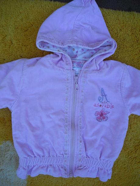 Sametová mikina, 68