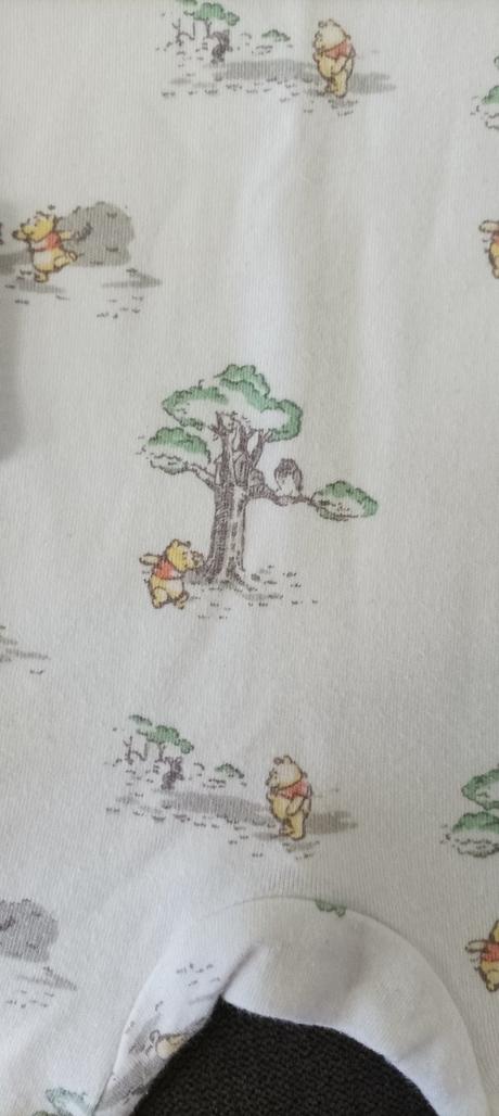 Overal na spaní medvídek pú vel. 68, disney,68