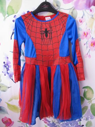 Kostýmové šaty- spidermanka,